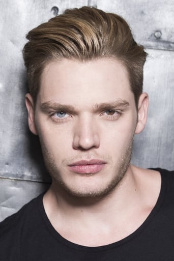 Immagine di Dominic Sherwood