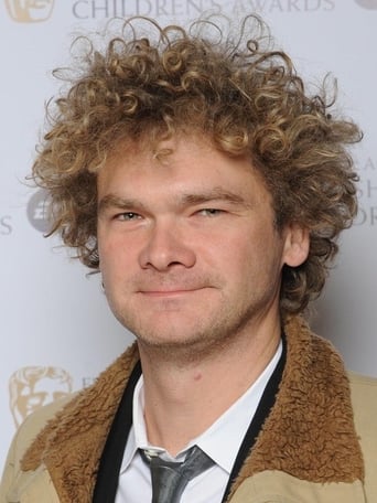 Immagine di Simon Farnaby