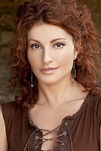 Immagine di Simmone Jade Mackinnon