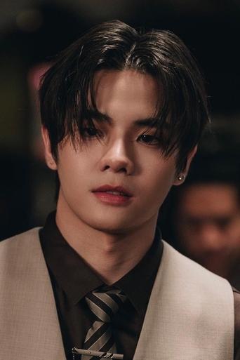 Immagine di Top Piyawat Phongkanittanon