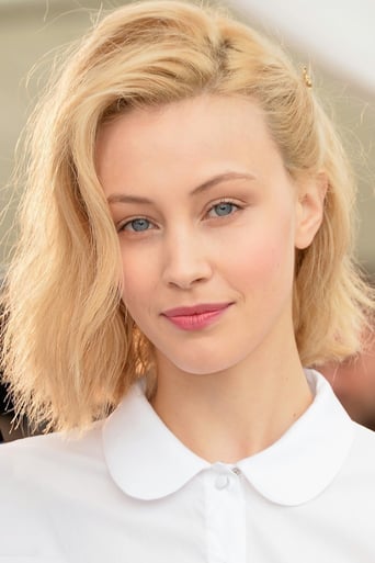 Immagine di Sarah Gadon