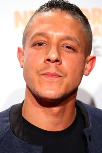 Immagine di Theo Rossi