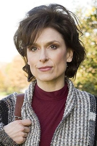 Immagine di Amelia Bullmore