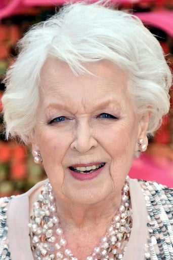 Immagine di June Whitfield