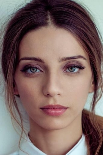 Immagine di Angela Sarafyan