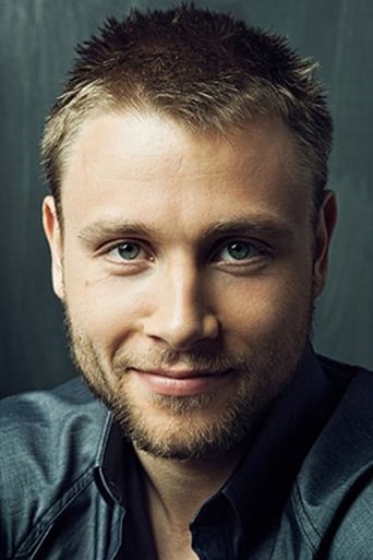 Immagine di Max Riemelt