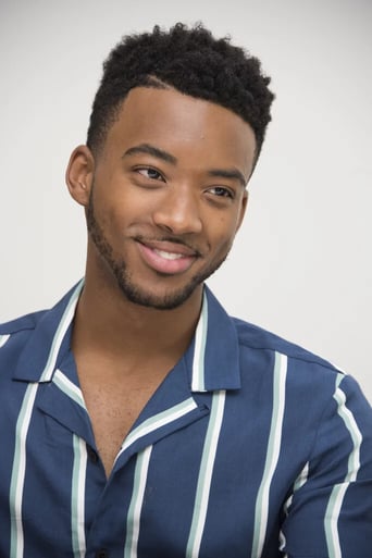 Immagine di Algee Smith