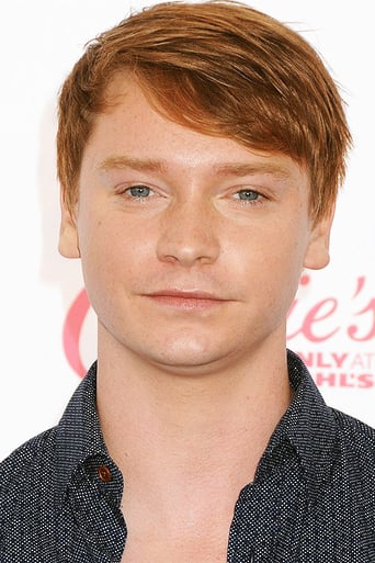 Immagine di Calum Worthy