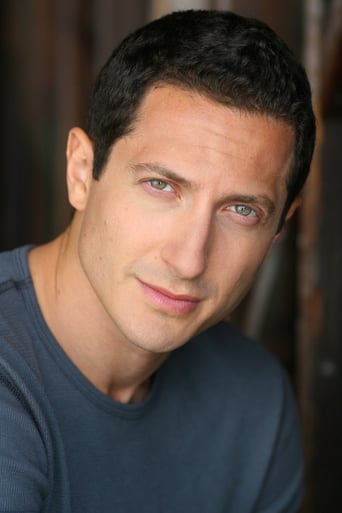 Immagine di Sasha Roiz