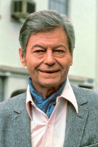 Immagine di DeForest Kelley