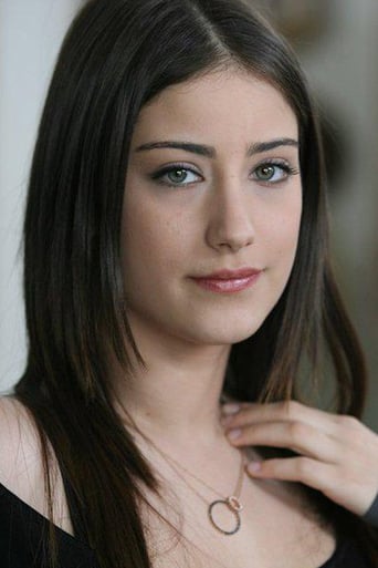 Immagine di Hazal Kaya